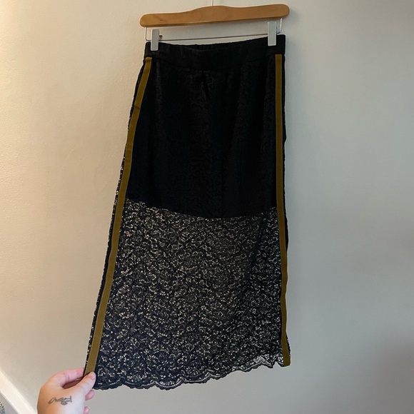 Zara Dresses & Skirts - 🦋3/$50 Zara Dark Academia Indie Glam Navy Lace Mini Midi Skirt Gold Trim S